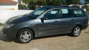 Ford Focus carrinha diesel Setembro/02 - à venda - Ligeiros