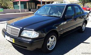 Mercedes-Benz C 220 D Classic Julho/95 - à venda - Ligeiros