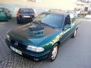 Opel Astra 1.4cc Março/98 - à venda - Ligeiros