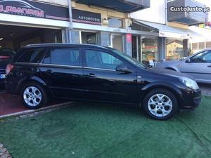 Opel Astra Caravan 1.3 cdti Outubro/06 - à venda - Ligeiros