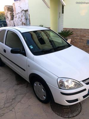 Opel Corsa 1.3 cdti Março/06 - à venda - Comerciais / Van,