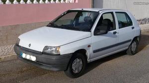 Renault Clio 1.2 energie Maio/94 - à venda - Ligeiros