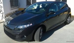 Renault Mégane 1.5 dci 110cv GPS Dezembro/11 - à venda -