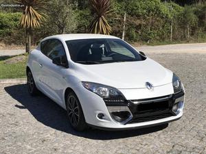 Renault Mégane 1.6 dci 130 Bose Junho/12 - à venda -