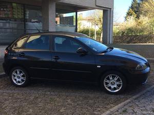 Seat Ibiza 1.4 Sport 16v Março/03 - à venda - Ligeiros