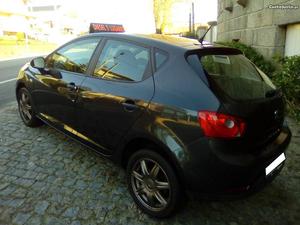 Seat Ibiza 1.6TDI NACIONAL Fevereiro/10 - à venda -