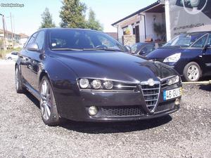 Alfa Romeo 159 SW "ti" 1.9 JTD 16v Novembro/08 - à venda -