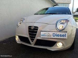 Alfa Romeo Mito 1.3 JTD Distinctive Fevereiro/13 - à venda