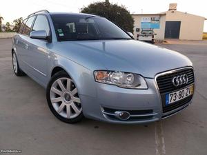 Audi A4 2.0tdi 140cv Maio/05 - à venda - Ligeiros