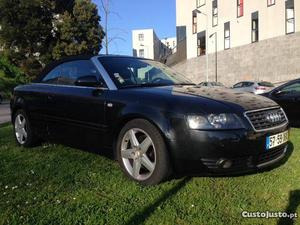 Audi A4 Cabrio Nacional Maio/03 - à venda - Ligeiros