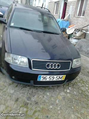 Audi A6 2.5de150cv Junho/01 - à venda - Ligeiros