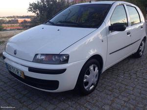 Fiat Punto 1.2 ELX Março/01 - à venda - Ligeiros