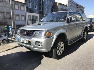 Mitsubishi Pajero Gls Março/00 - à venda - Pick-up/