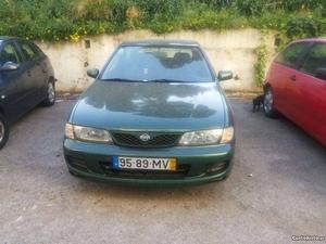 Nissan Almera 1.2 Março/99 - à venda - Ligeiros