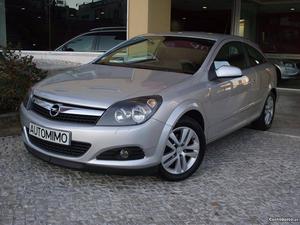 Opel Astra GTC 1.3 CDTI 95cv Julho/07 - à venda -