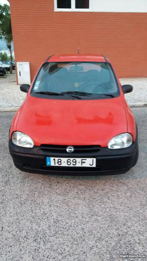 Opel Corsa 1.5 D Junho/95 - à venda - Comerciais / Van,