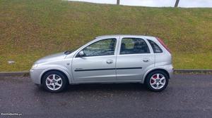 Opel Corsa C 1.7 DTI impecável Maio/01 - à venda -