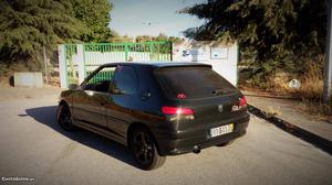 Peugeot 306 XS HDI Maio/01 - à venda - Comerciais / Van,