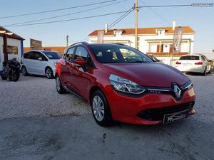 Renault Clio 1.5 DCi Sport Tourer Março/14 - à venda -