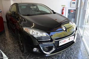 Renault Mégane COUPE BOSE 1.6D Fevereiro/13 - à venda -