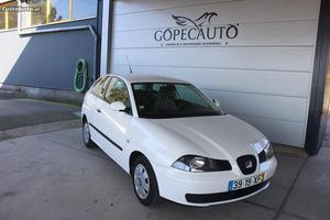 Seat Ibiza 1.4 TDI Março/04 - à venda - Comerciais / Van,