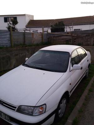 Toyota Carina Carina Agosto/94 - à venda - Ligeiros