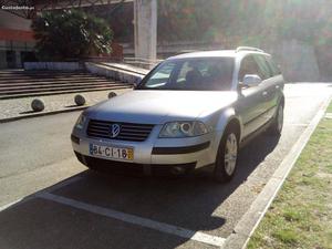 VW Passat Variant 1.9TDI 130cv Janeiro/04 - à venda -