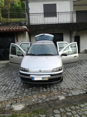 Fiat Punto  Portas Junho/01 - à venda - Ligeiros