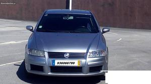 Fiat Stilo  jtd diesel Outubro/04 - à venda -