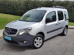 Mercedes-Benz Citan Combi 109 CDi Julho/13 - à venda -