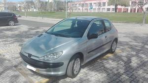 Peugeot  HDI comercial Julho/06 - à venda -