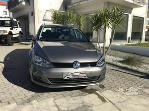 VW Golf confortline Abril/14 - à venda - Ligeiros