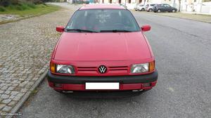 VW Passat 35i Outubro/89 - à venda - Ligeiros Passageiros,