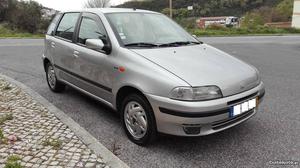 Fiat Punto 1.7 td70 5lugares Fevereiro/99 - à venda -