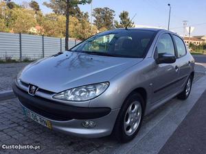 Peugeot 206 XT CV C/ Novo Abril/01 - à venda -