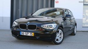 BMW 116 D Efficient Dynamics Fevereiro/14 - à venda -