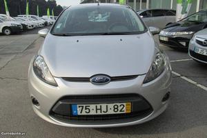 Ford Ford Fiesta 1.4 TDCi Março/09 - à venda - Ligeiros