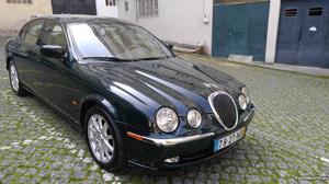 Jaguar S-Type 3.0 v6 executive Junho/99 - à venda -