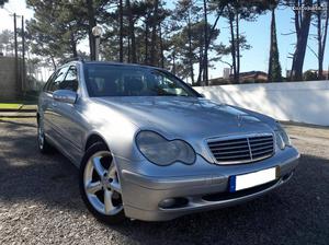 Mercedes-Benz C 200 Kompressor 163cv Dezembro/02 - à venda