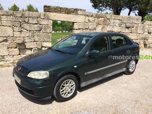 Opel Astra 1.2 Club