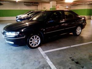 Peugeot  HDI 5 LUGARES Dezembro/00 - à venda -