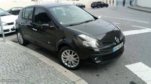 Renault Clio 1.5 DCI 105cv Maio/09 - à venda - Ligeiros