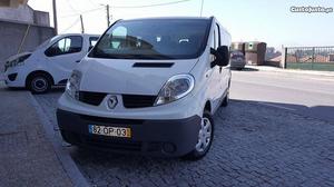 Renault Trafic 2.0 Dci Passenger Maio/14 - à venda -
