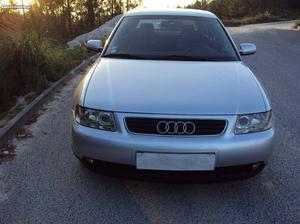 Audi A3 1.9 TDI 130 nacional Setembro/00 - à venda -