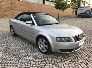 Audi A4 Cabrio TDI Março/04 - à venda - Ligeiros