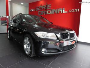 BMW 320 D Touring 143 CV Setembro/10 - à venda - Ligeiros