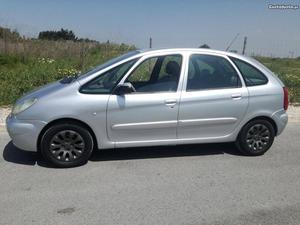 Citroën Xsara Picasso 2.0 Hdi Fevereiro/02 - à venda -