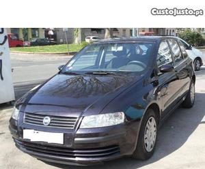 Fiat Stilo 1.9 jtd Setembro/02 - à venda - Ligeiros