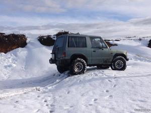 Mitsubishi Pajero mk1 Dezembro/91 - à venda - Ligeiros