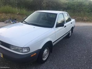 Nissan Sentra v Dezembro/93 - à venda - Ligeiros